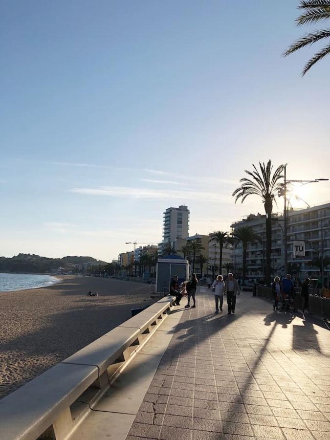 Apartament Lloret De Mar With Terrace Екстер'єр фото